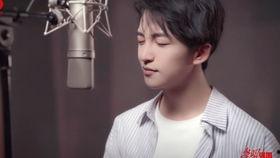 黄子弘凡恋情爆料最新视频,甜蜜互动引网友热议