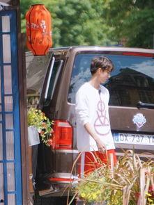 王俊凯舒淇最新爆料图片,最新爆料图片曝光引热议