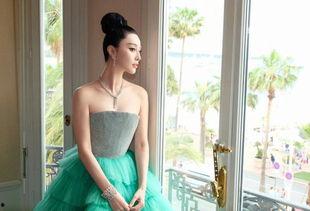 范冰冰现状 爆料最新,复出之路波折重重，娱乐圈风云再起